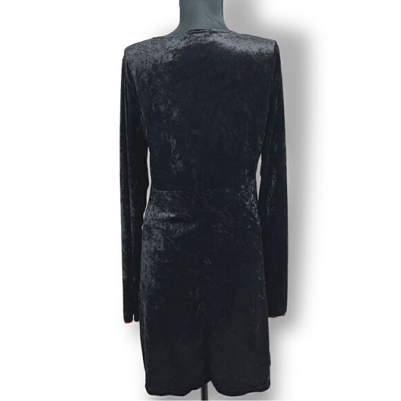Vintage Y2K Tripp nyc crushed velvet dolly dress in black sz L bell sleeves NWT - Picture 3 of 16